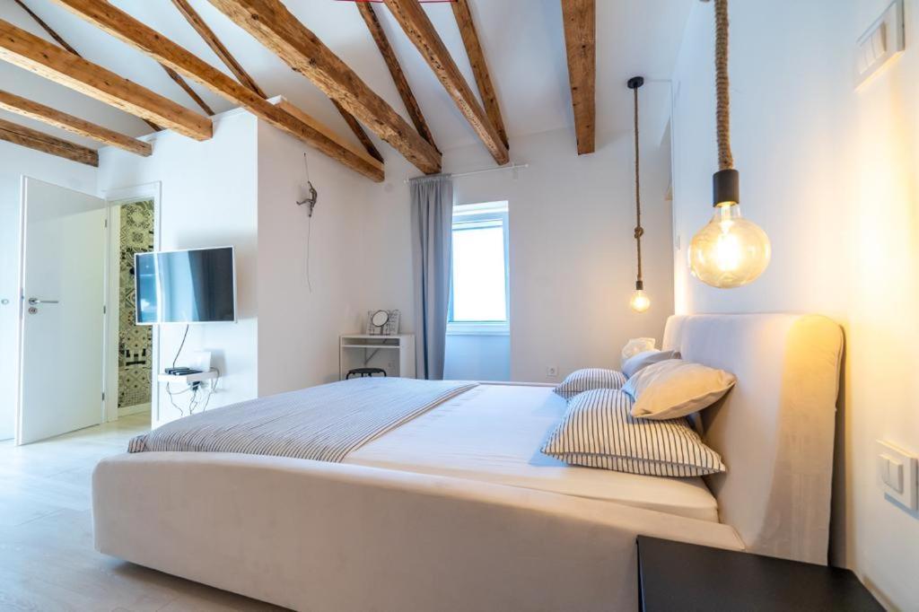 Vila House Franulich Stara Baška Exteriér fotografie